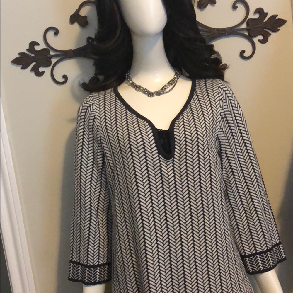 Up close and a 💯 percent cotton tunic😍